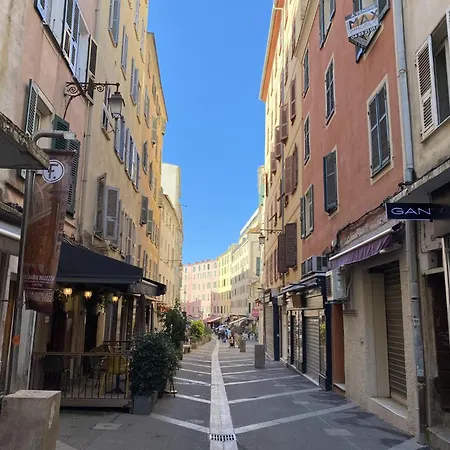 Cosy En Centre D'ajaccio 아파트